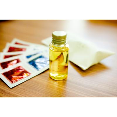 ふるさと納税 利島村 [東京都利島産]椿油はじめてセット(3)(神代椿 -雫-・ポンプヘッド・パウチ)