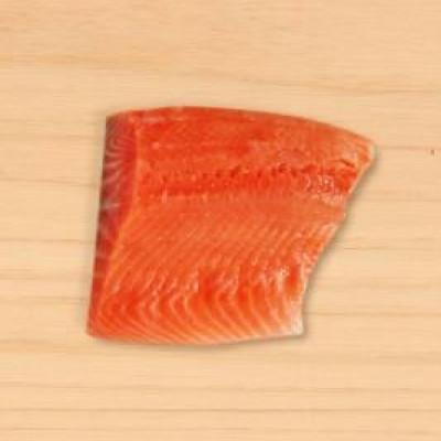 ふるさと納税 東かがわ市 創業46年スモークサーモン専門店のプレミアム燻鮭 ブロック大(約560g)_2