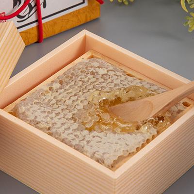ふるさと納税 大牟田市 国産巣蜜(コムハニー) |  | 01