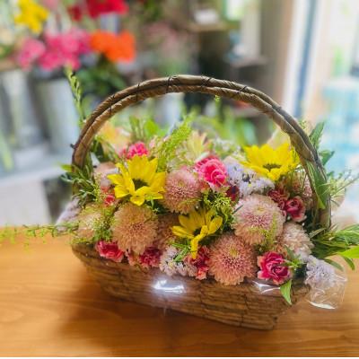 ふるさと納税 大刀洗町 季節の生花で彩るお供えアレンジメント〜偲ぶ〜