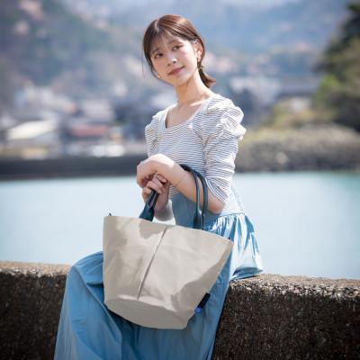 ふるさと納税 豊岡市 豊岡鞄　For The Blue Marche Tote M ベージュの画像