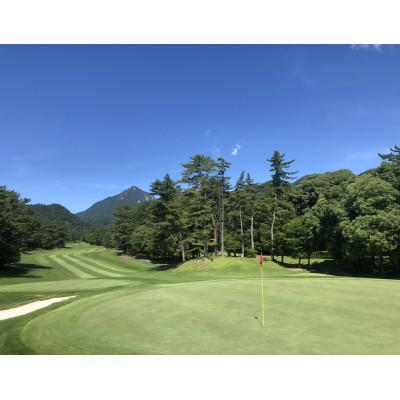 ふるさと納税 菰野町 三重カンツリークラブ:平日セルフ1名プレー券