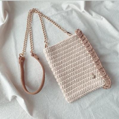 ふるさと納税 佐野市 手編みスマホショルダー(フリルタイプ) ベージュ×アーモンド ショルダーストラップ付き