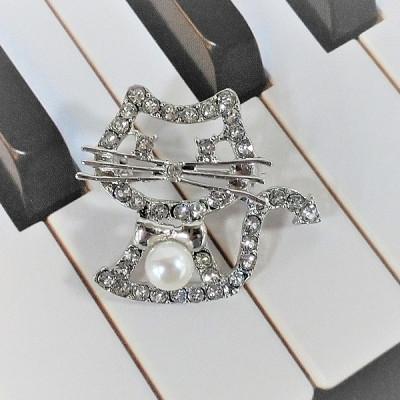 ふるさと納税 鳥羽市 伊勢志摩あこや本真珠ブローチ・キラキラキャット 15-15