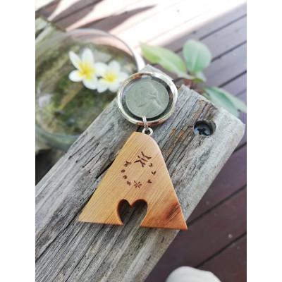 ふるさと納税 屋久島町 屋久杉イニシャルキーホルダー "A"