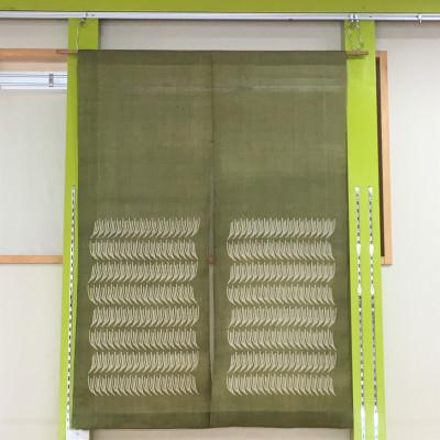 ふるさと納税 豊見城市 [ウージ染め]麻100%のれん若草色〜ざわわ〜