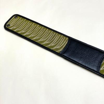 ふるさと納税 豊見城市 [ウージ染め]三線胴巻き(ティーガーザワワ)