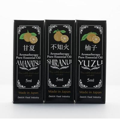 ふるさと納税 八女市 甘夏・柚子・不知火エッセンシャルオイル　各5ml×3本セット |  | 01