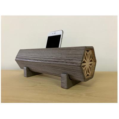 ふるさと納税 加茂市 桐箪笥職人が一つ一つ手作りした電源、電池不要のスマートフォン用の桐エコスピーカー(焼仕上グレー)