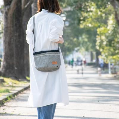 ふるさと納税 豊川市 三河木綿刺子織バッグ sasicco タイニーショルダー (消防刺子)