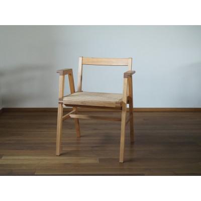 ふるさと納税 川越市 [UMEBACHI FURNITURE] ラタンのアームチェア 国産クルミ材 籐張 [申込後生産]