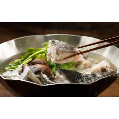 ふるさと納税 北九州市 高級魚を北九州の海から新鮮にお届け! クエ刺・鍋セット(33cm) |  | 03