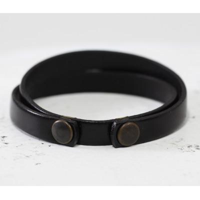 ふるさと納税 大津市 [イタリアンレース]オシャレに決まる!牛革 レザーブレスレット ハンドメイド品 ベルトカラー:黒