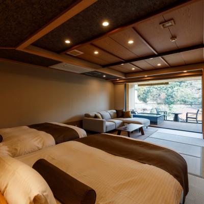 ふるさと納税 加賀市 [石川県・山代温泉]魯山人も逗留した旅館 たちばな四季亭 露天風呂付Jr.スイート ペア宿泊券