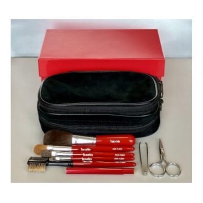 ふるさと納税 熊野町 熊野化粧筆 灰リス化粧ブラシINトラベリング8点セット ポーチ付き