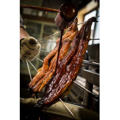ふるさと納税 愛荘町 一子相伝九十年余り継ぎ足しのたれで焼く 鰻かば焼き 800グラム 2本