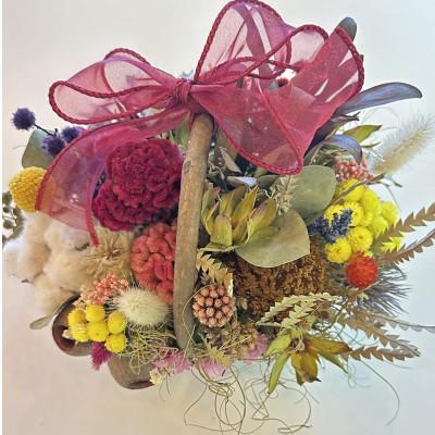 ふるさと納税 直方市 ドライフラワーお任せ花籠アレンジ_1