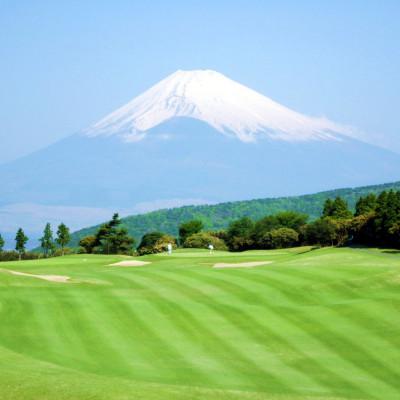 ふるさと納税 三島市 芦の湖カントリークラブ 平日ゴルフ利用券[2名]