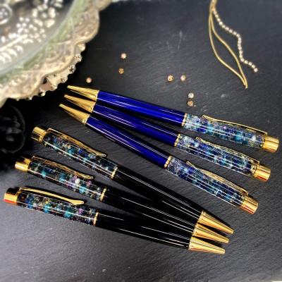 ハーバリウムボールペン✨うさぎちゃん✨トップジュエル付 ハー