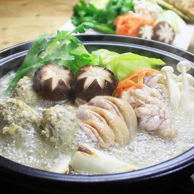 ふるさと納税 中間市 博多水炊き(はかた地どり切り身・つみれ)セット2〜3人前(中間市)