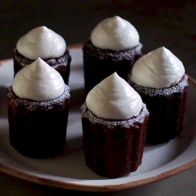 ふるさと納税 長与町 [ギフトボックス]米粉の生カヌレ 5個入り