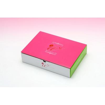 ふるさと納税 鹿沼市 つる付き紅白プレミアムいちご270g×2パック(2月中旬〜2月下旬発送) |  | 01