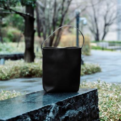 ふるさと納税 香芝市 グラブ革 ワンハンドルトートバッグ ブラック