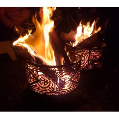 ふるさと納税 あま市 癒しの焚き火台 キルギス民族模様 Sサイズ 直径280mm