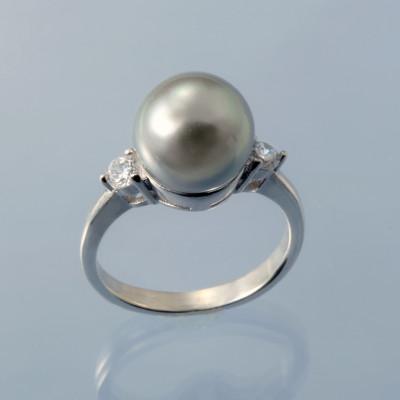 ふるさと納税 和泉市 貝パールのシルバーリング・グレー(19号)