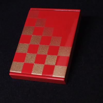 ふるさと納税 越谷市 K.TURA 市松模様 木製名刺ケース 赤 ギフトBOX入り