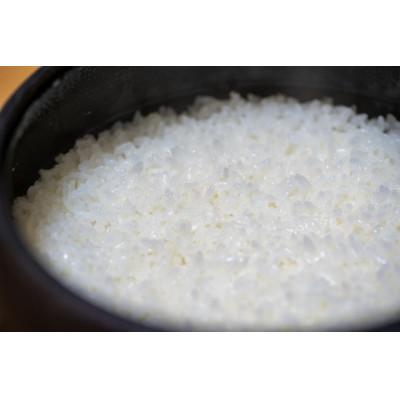 ふるさと納税 魚沼市 [令和7年産]無洗米 米農家自慢の 魚沼産 コシヒカリ 2kg×1袋