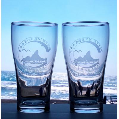 ふるさと納税 茅ヶ崎市 サザンCグラスセット ビールグラス 2個セットA(烏帽子岩×烏帽子岩)コースター付きの画像