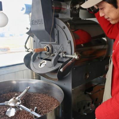ふるさと納税 津山市 カフェインレス(ノンカフェイン) デカフェ コーヒー粉 コロンビア 1kg 200g×5袋 |  | 01