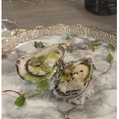ふるさと納税 赤穂市 坂越産生牡蠣殻付き33個　サムライオイスター　生食用　※牡蠣ナイフセットはついておりません |  | 03