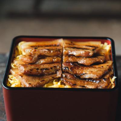 ふるさと納税 若桜町 [とんかつ新]豚重 1人前