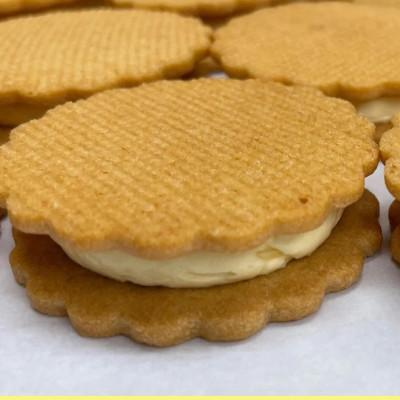 ふるさと納税 あきる野市 あきる野蜂蜜バターサンド 5個入り