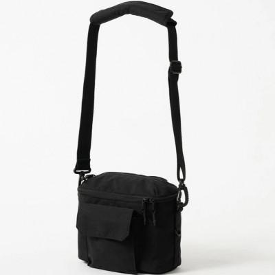 ふるさと納税 守谷市 カメラ ミニショルダーバッグ ブラック SW-CR002-BK |  | 01