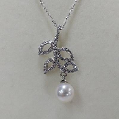 ふるさと納税 鳥羽市 伊勢志摩あこや本真珠ペンダントフォーリーブス(P28)40-28