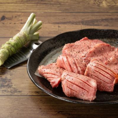 ふるさと納税 遠野市 極厚 牛タン 300g 遠野市 宮守産 わさび 付き / ほるもん亭 チルド 冷蔵 |  | 01