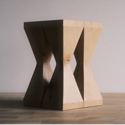 ふるさと納税 上松町 [A.W.L.M]「Heera/ヒーラ」木曽ヒノキのスツール