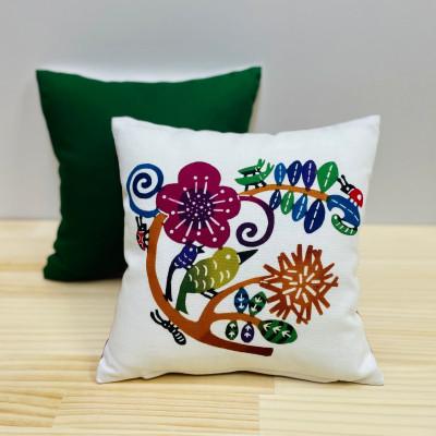 ふるさと納税 竹田市 型染のクッション[小鳥2]