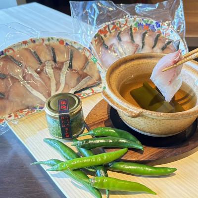 ふるさと納税 福津市 天然ブリのぶりしゃぶと唐辛子栽培から手掛けるこだわり抜いた柚子胡椒のセット※冷凍[F4564s]