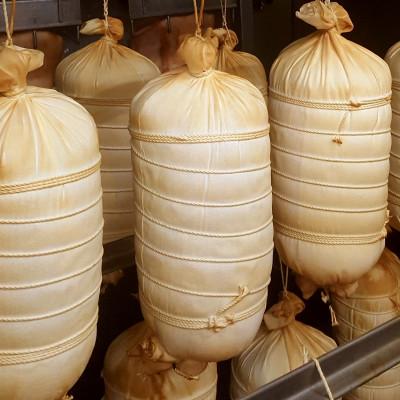ふるさと納税 小金井市 ケーニッヒ特製ロースハム 1本(約1.3kg)