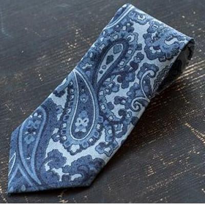 ふるさと納税 福山市 フォーマルでもカジュアルでも!変化を楽しむ「デニム抜染(ばっせん)ネクタイ」ペイズリー柄