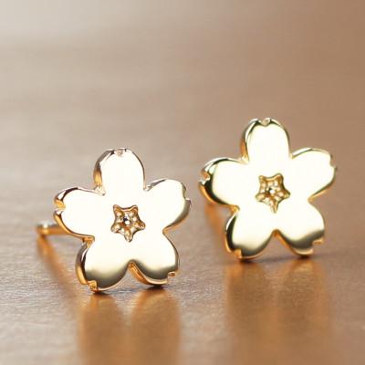 ふるさと納税 大津市 [18金イエローゴールド 桜モチーフピアス]華やかな輝きを耳元に 大人可愛い上品ジュエリー