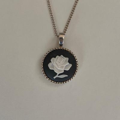 ふるさと納税 瀬戸市 [ROUND] バラシルバーペンダント