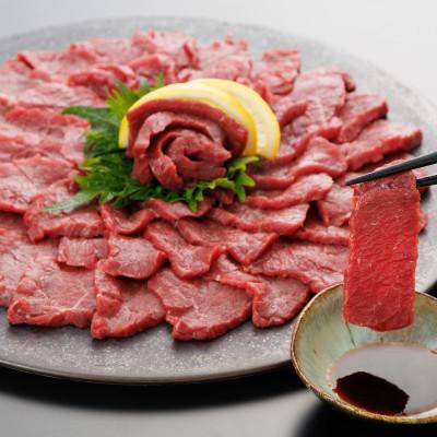 ふるさと納税 湯前町 [熊本と畜]桜屋 上赤身馬刺し 300g[専用醤油付き150ml](湯前町)