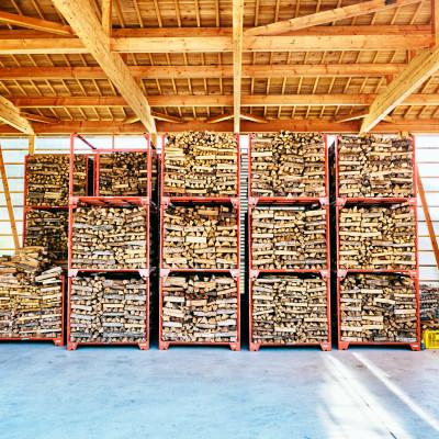 ふるさと納税 若狭町 乾燥薪　広葉樹コロ薪20kg　30センチ以下　中割り〜ストーブやキャンプ・焚き火等に_3
