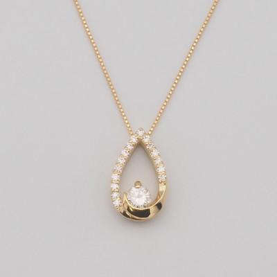 ふるさと納税 昭和町 K18 0.3ctUP ダイヤモンド ペンダントネックレス