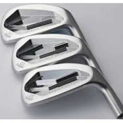 ふるさと納税 伊予市 [オーダーメイド]ラズルダズルCCフォージド アイアンセット フジクラ トラヴィル|F38